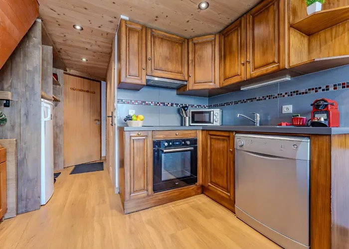 Cozy Duplex With Balcony, Parking & Mountain View - Le Silveralp * 발토랑스